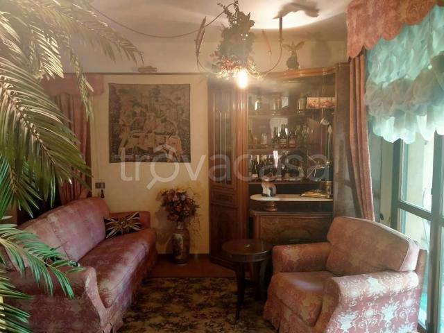 Appartamento in vendita a Sesona, Vergiate
