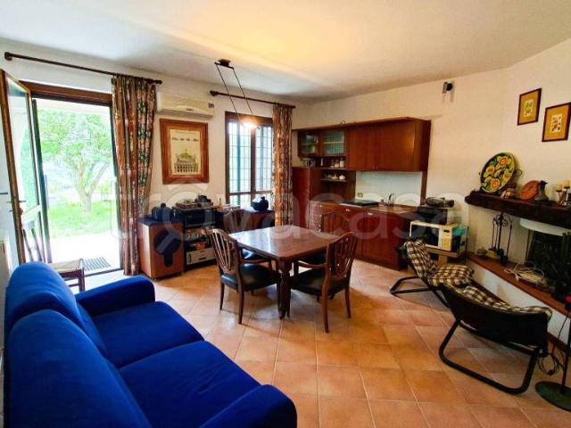 Appartamento in vendita a Alviano, Umbria