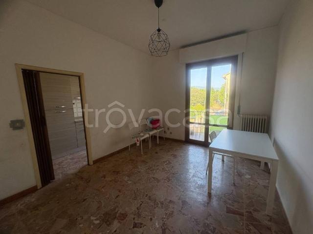 Appartamento in vendita a Pescaiola, Palazzo Del Pero