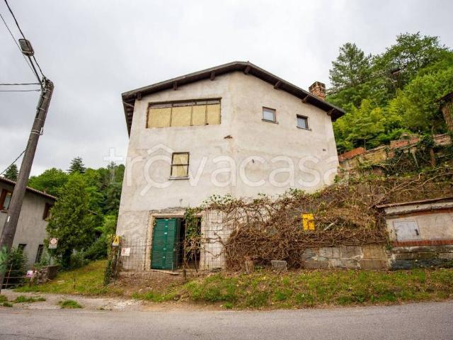 Rustico in vendita a Colle Brianza, Lombardia