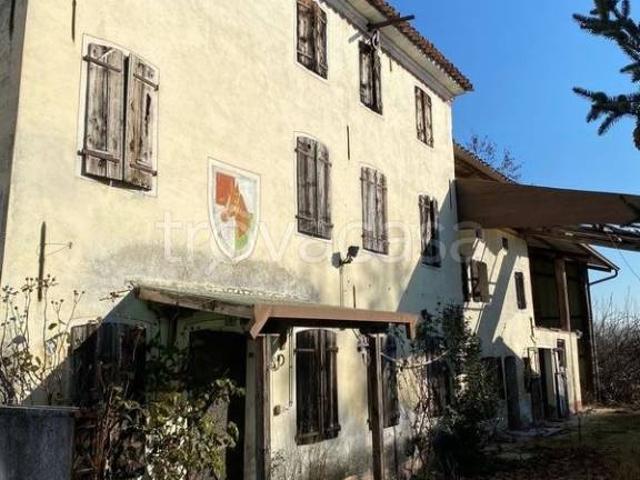 Rustico in vendita a Fontanelle, Veneto