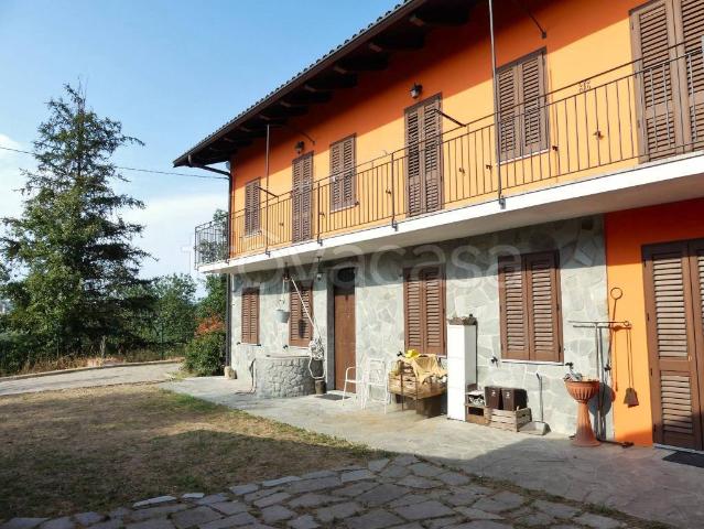 Rustico in vendita a Passerano Marmorito, Asti