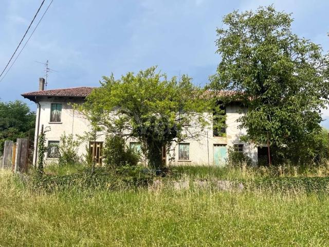 Rustico in vendita a Pozzuolo Del Friuli, Friuli-Venezia Giulia