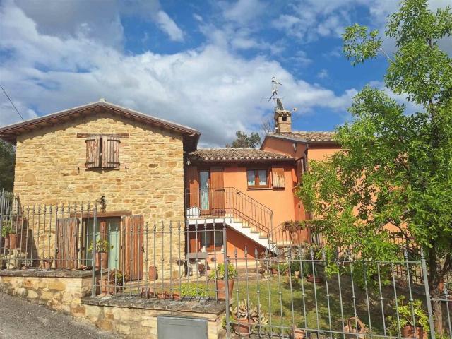 Rustico in vendita a Marche, Macerata