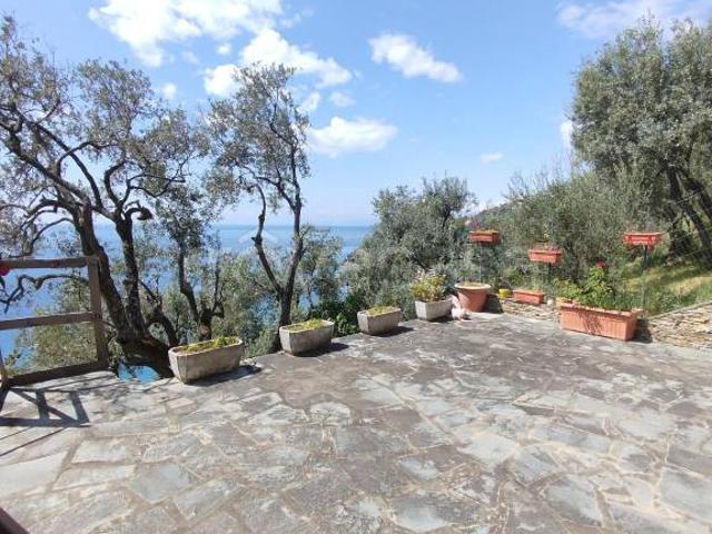 Rustico in vendita a Sant'Apollinare, Sori