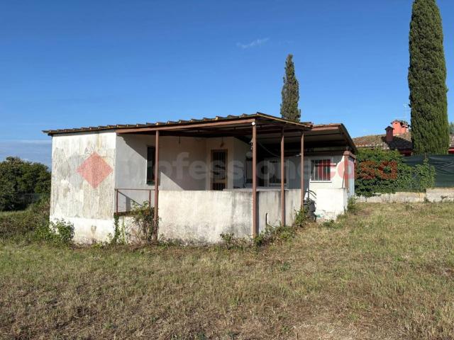 Rustico in vendita a Le Salzare, Aprilia