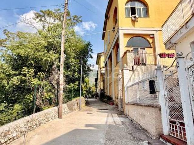 Rustico in vendita a Zona Est, Brescia
