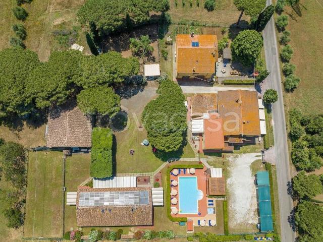 Rustico in vendita a Cecina, Toscana