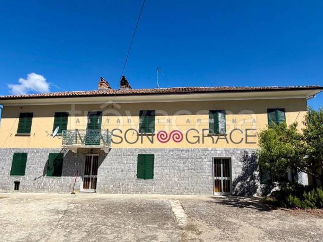 Rustico in vendita a Coazzolo, Asti