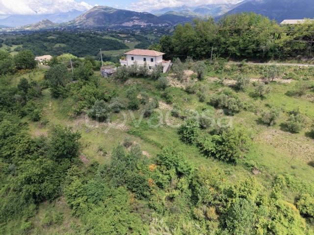 Rustico in vendita a Gallinaro, Lazio