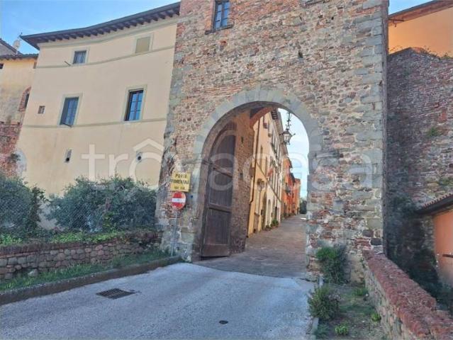 Rustico in vendita a San Salvatore, Montecarlo