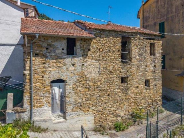 Rustico in vendita a Imperia, Liguria