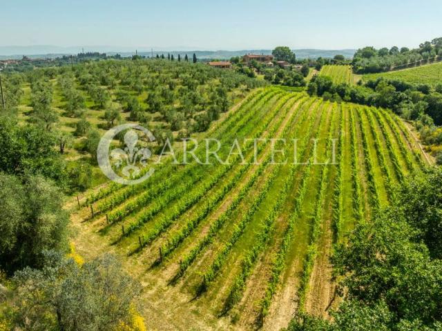 Rustico in vendita a Acquaviva, Abbadia Di Montepulciano