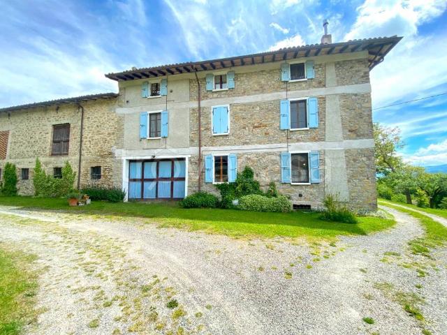 Rustico in vendita a Palanzano, Reggio Emilia
