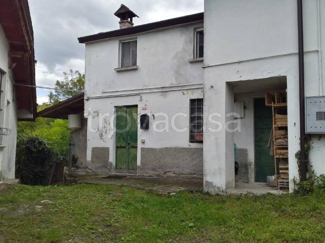 Rustico in vendita a Coli, Reggio Emilia