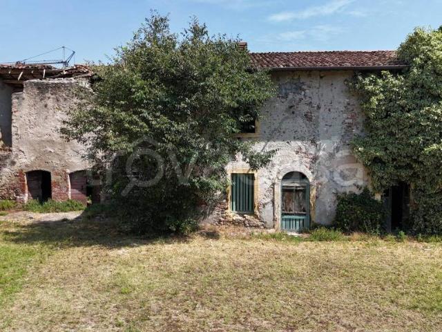 Rustico in vendita a Arcè, Pescantina