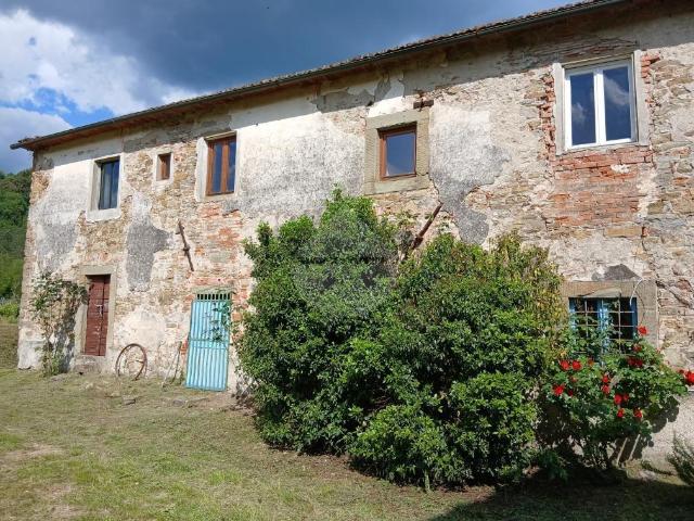 Rustico in vendita a Colognole, Pontassieve