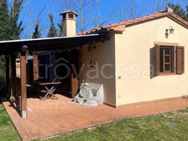 Rustico in vendita a I Sodarini, Roccastrada