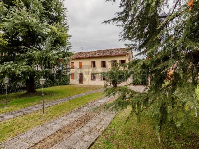 Rustico in vendita a Santa Lucia Di Piave, Veneto