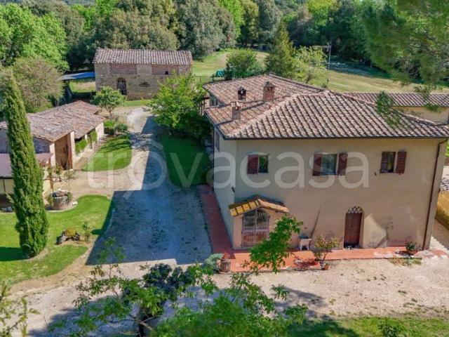 Rustico in vendita a Sovicille, Toscana