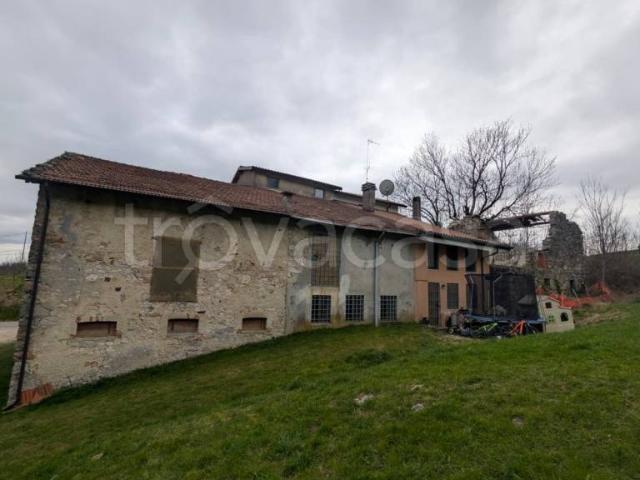 Rustico in vendita a Schio, Veneto