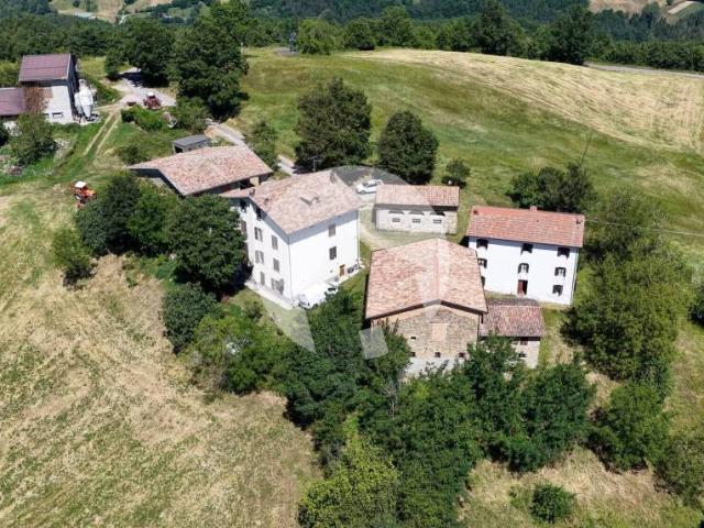 Rustico in vendita a Appennino Reggiano, Re
