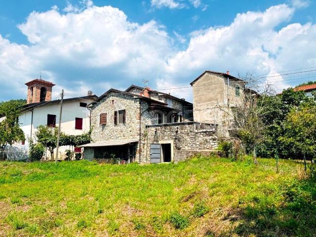 Rustico in vendita a Unione di comuni Montana Lunigiana, Villafranca In Lunigiana