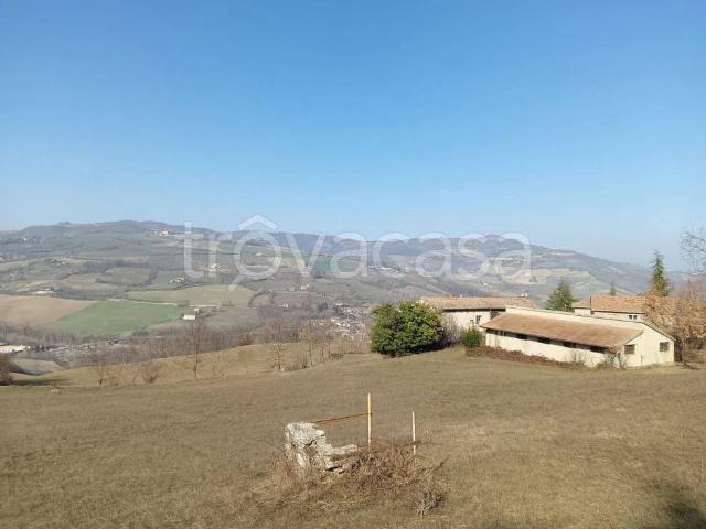 Rustico in vendita a Alta Val Tidone, Nibbiano