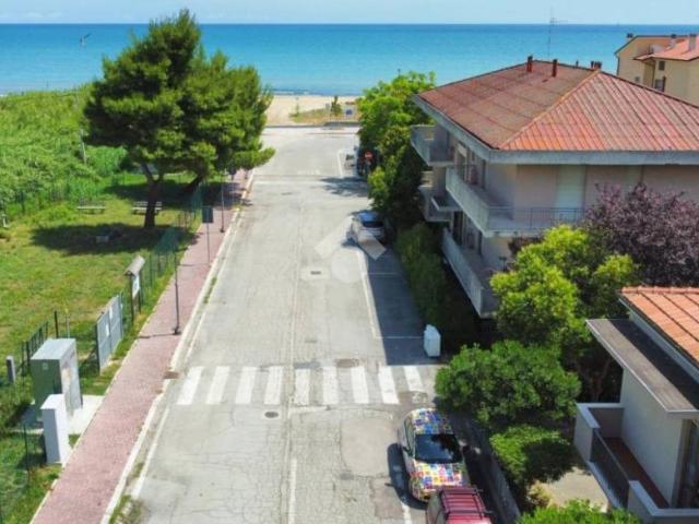 Palazzo in vendita a Silvi, Abruzzo