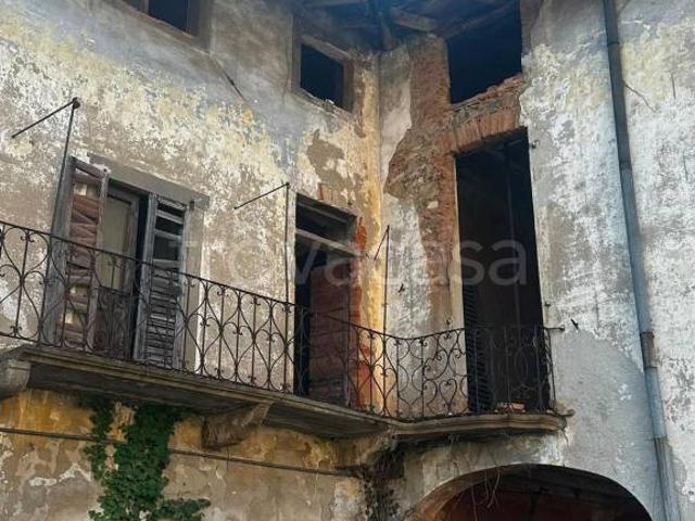 Palazzo in vendita a Villa D'adda, Lombardia