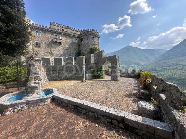 Palazzo in vendita a Collepiano, Balsorano
