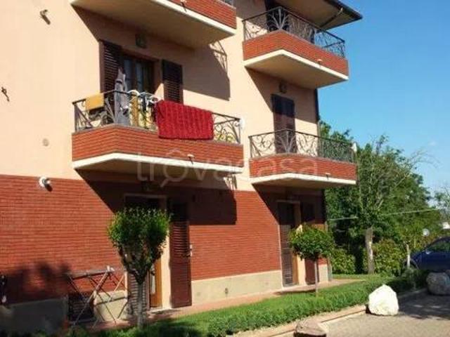 Palazzo in vendita a Regnano, San Leo Bastia