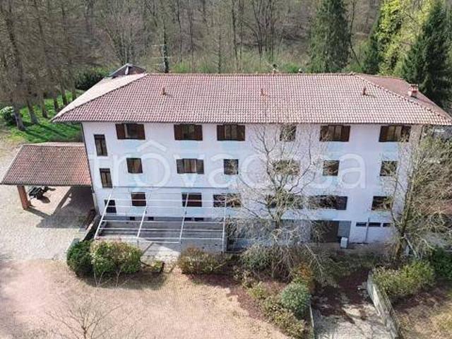 Palazzo in vendita a Comunità Montana del Piambello, Cunardo