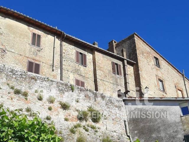 Palazzo in vendita a Poggio della Fame, Fabro