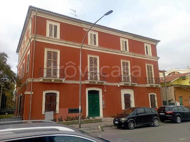Palazzo in vendita a Giulianova, Abruzzo