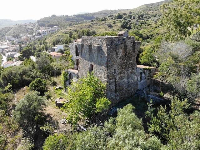 Palazzo in vendita a Pollica, Campania