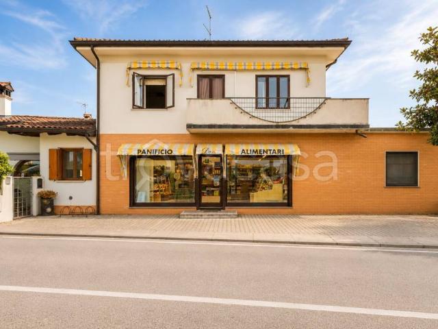 Palazzo in vendita a Pradamano, Friuli-Venezia Giulia
