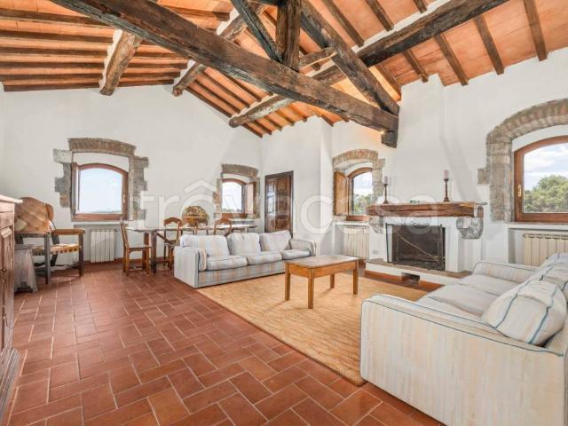 Palazzo in vendita a Sovicille, Toscana