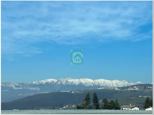 Appartamento in vendita a Bosco Chiesanuova, Veneto