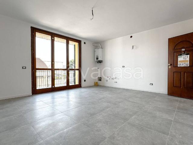 Appartamento in vendita a Calcio, Lombardia
