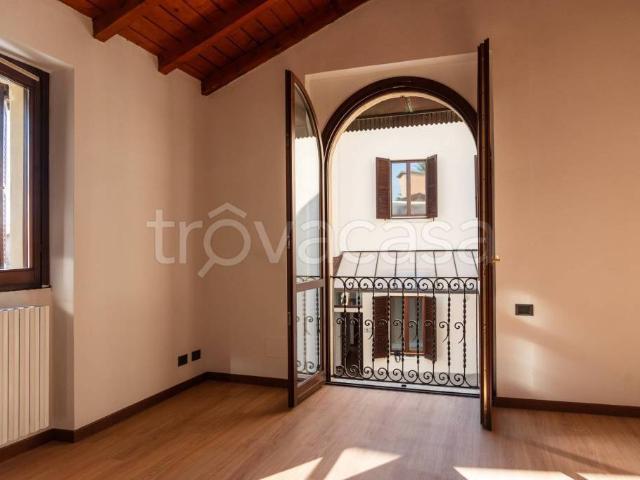 Appartamento in vendita a Galgiana, Casatenovo