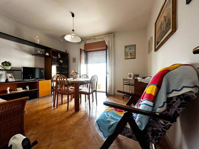 Appartamento in vendita a Pioppaino, Castellammare Di Stabia