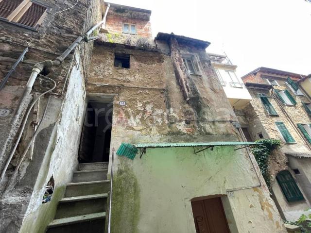 Appartamento in vendita a Baiardo, Liguria