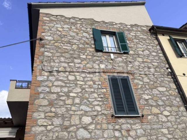 Appartamento in vendita a Colonnetta, Fabro