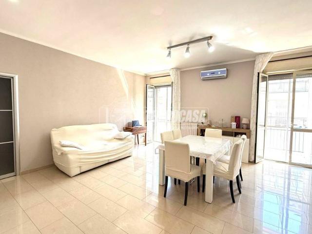 Appartamento in vendita a Rione San Ciro, Puglia