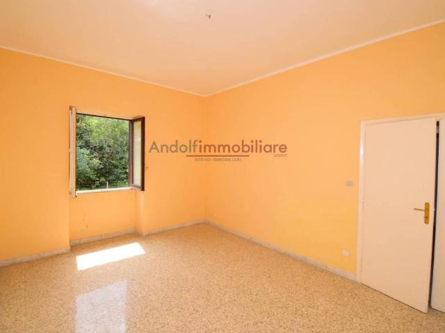 Appartamento in vendita a Gaeta, Lazio