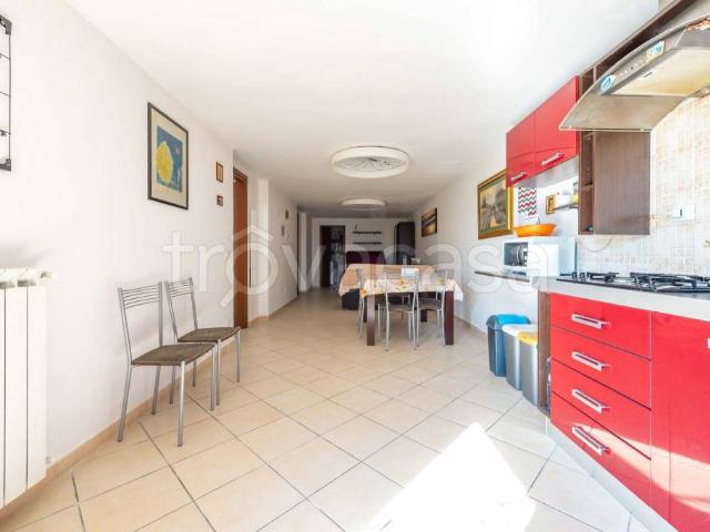 Appartamento in vendita a Guidonia Montecelio, Roma Capitale