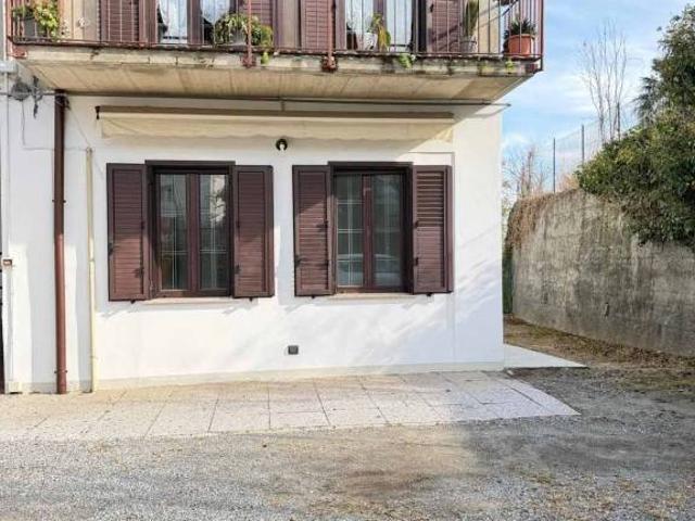 Appartamento in vendita a Cascina del Pè, Faloppio