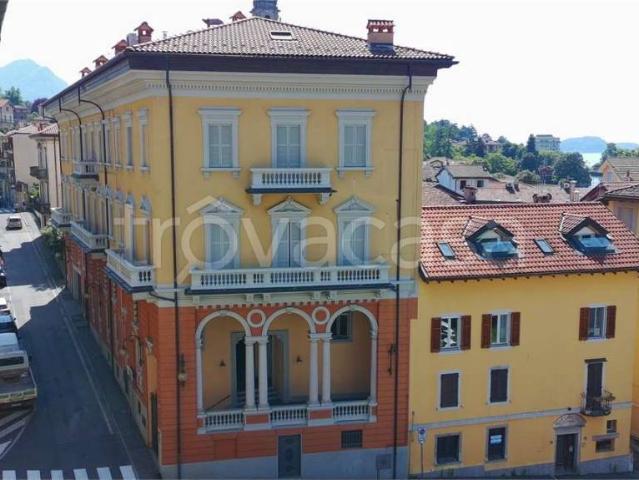 Appartamento in vendita a Pallanza, Piemonte