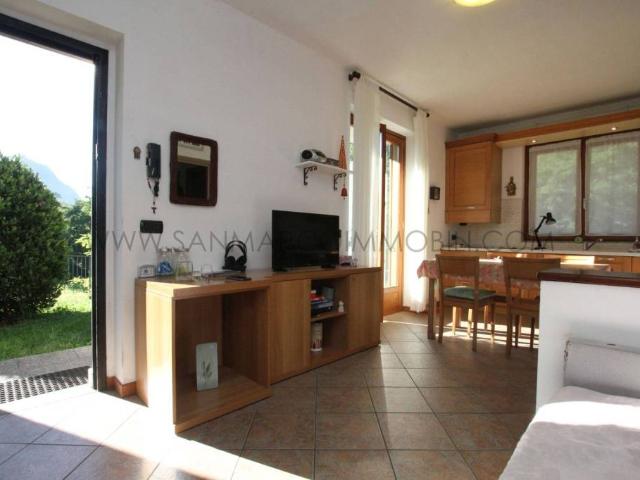 Appartamento in vendita a Primaluna, Lecco